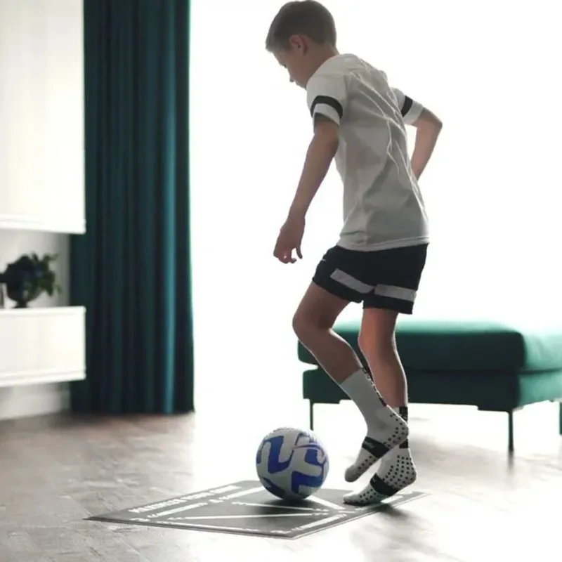 Football training mat and video tutorials.